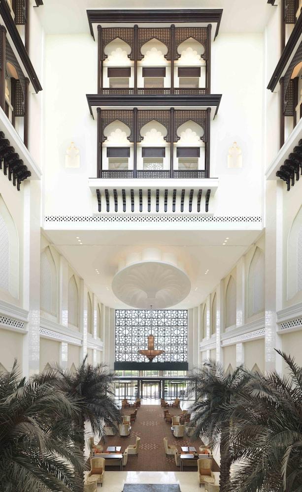 Bab Al Qasr