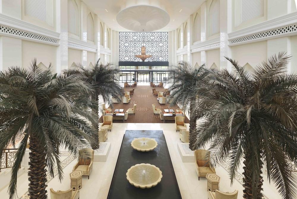 Bab Al Qasr Aparthotel